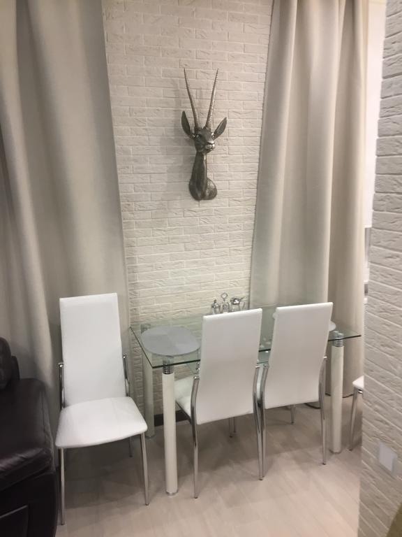 Swedish Apartment At Romanovskaia 22 Минск Экстерьер фото
